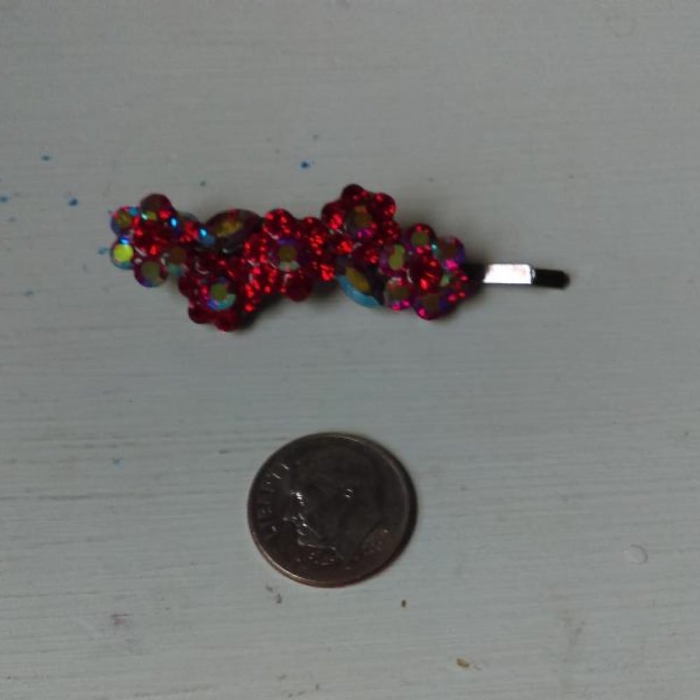 Set of 2 Rhinestone Bobby pins - Picture 3 of 3